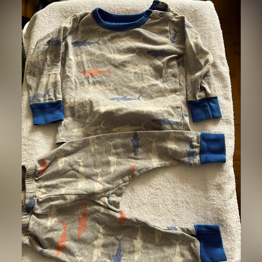 Hartley Shark Print Pajama Set with Blue Accents size 18-24mths